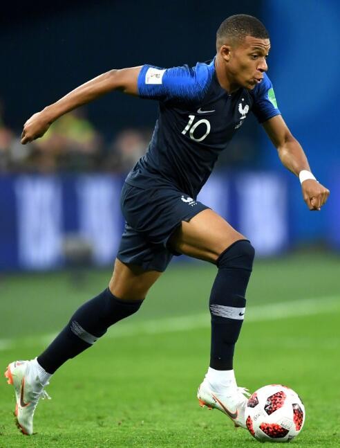 里奇：每场比赛都会有判罚争议，但评判这个不是我们该做的事（里奇：每场都有判罚争议，但我们不应置评）