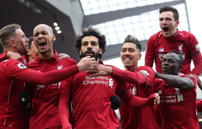 图片报：多特后防线出现危机，将面临安东和安塞尔米诺缺阵（图片报：多特后防告急，安东与安塞尔米诺双双缺阵）