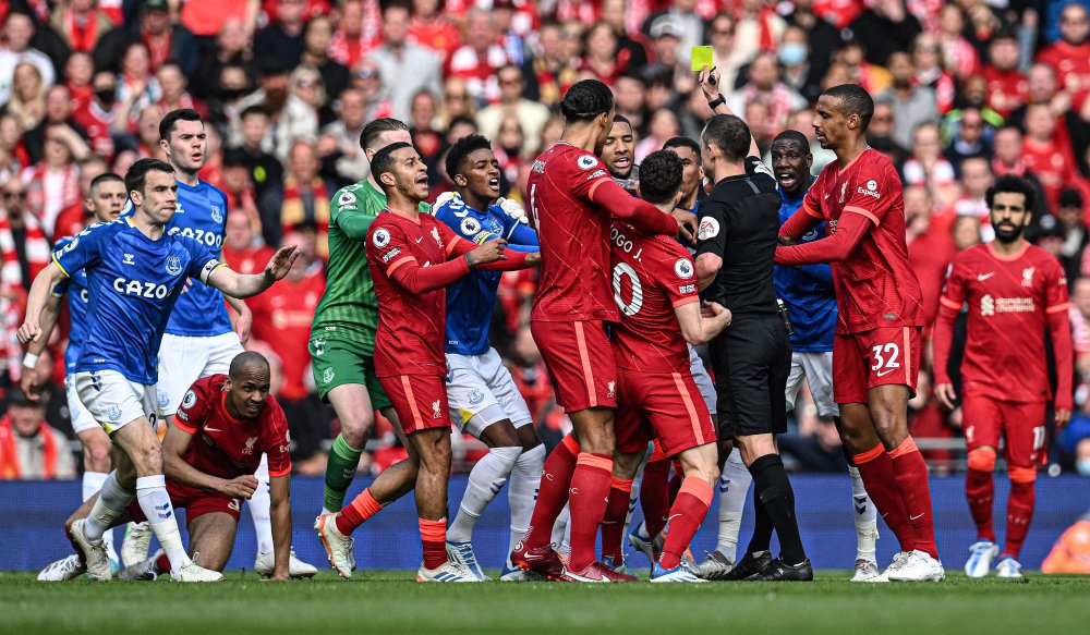 维拉10轮9胜升至第二，上次取得如此战绩还是1919年（维拉近10轮9胜升至第二，上次达到这一战绩已是1919年）